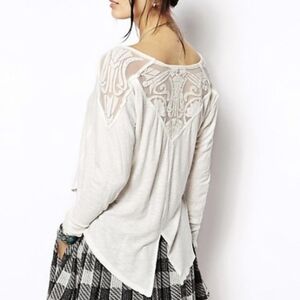 Free People light Grey Gatsby Blouse fit Up to medium